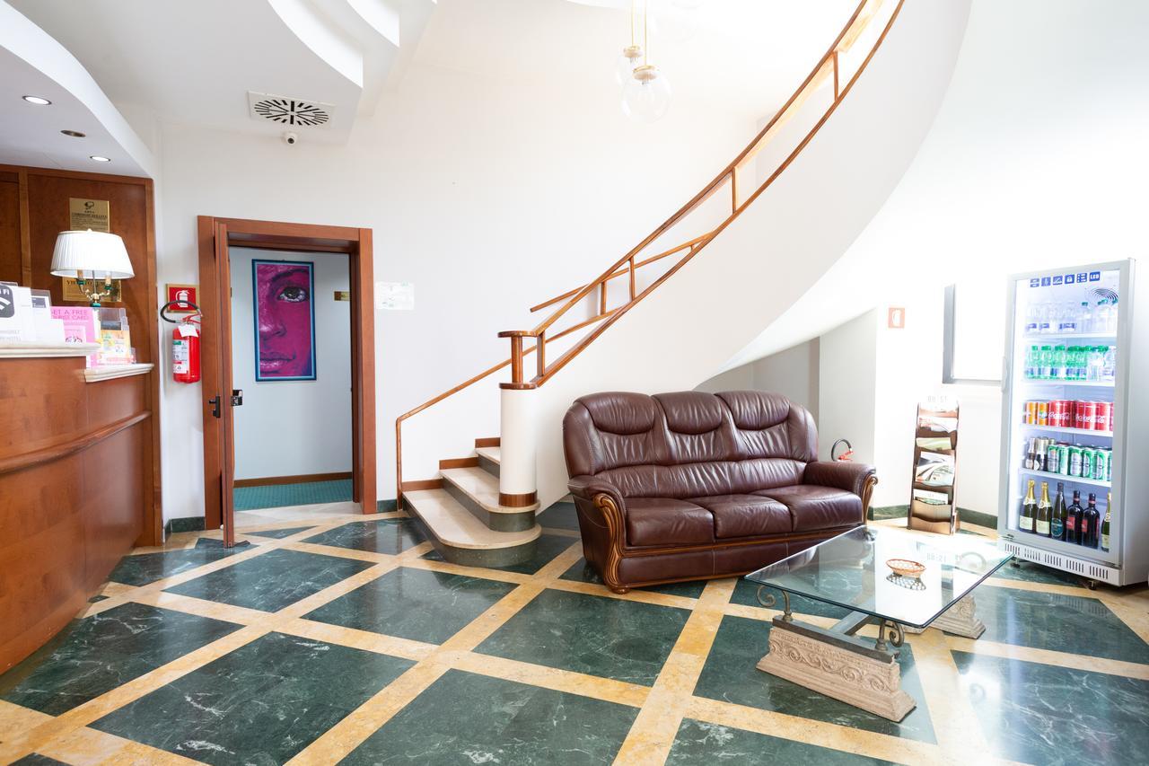רומא Cervara Park Hotel מראה חיצוני תמונה